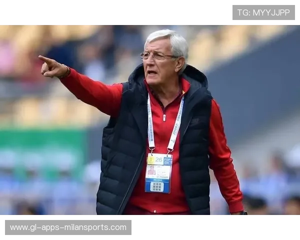 上港金靴本月转会确认，老将转会引球迷热议