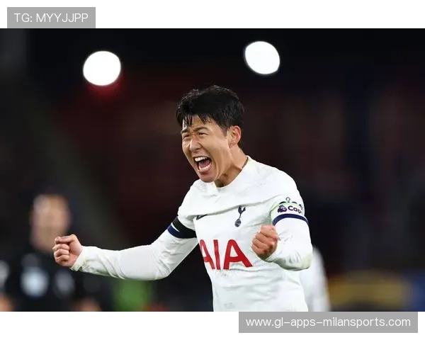 孙兴慜脚底拨球过人展现操作细腻度